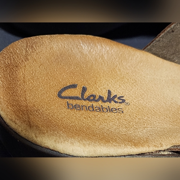 Clarks Bendables Slip On Slide Mahogany 9 Wide - Picture 13 of 16